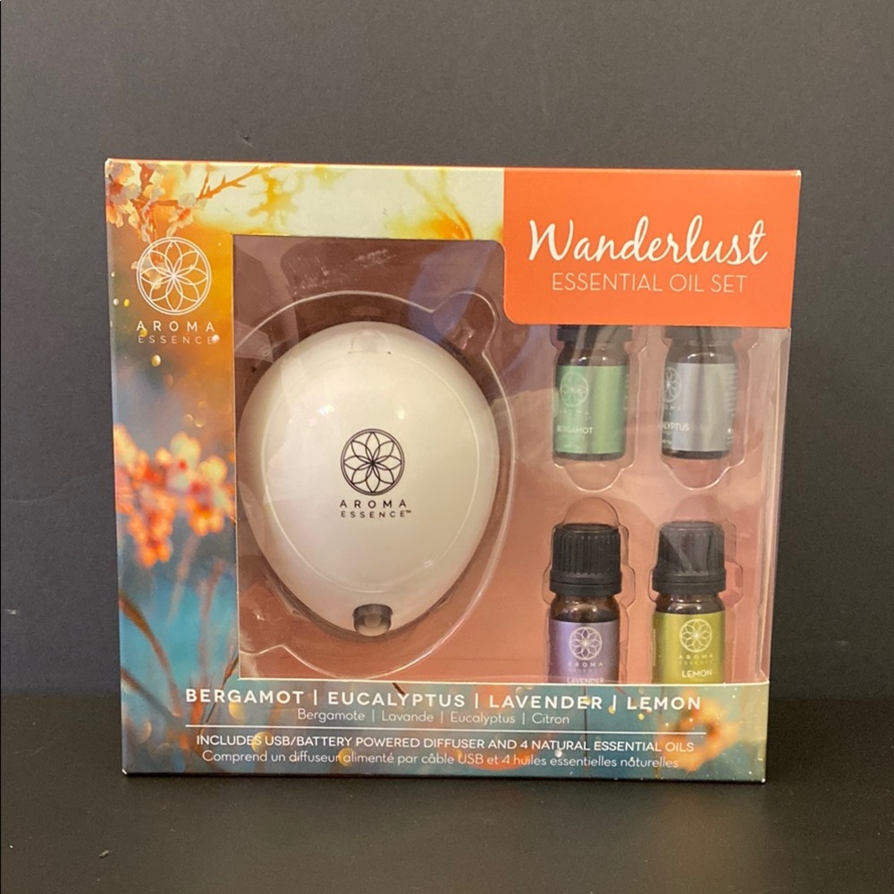 Wanderlust Essential Oil Set with Diffuser New
